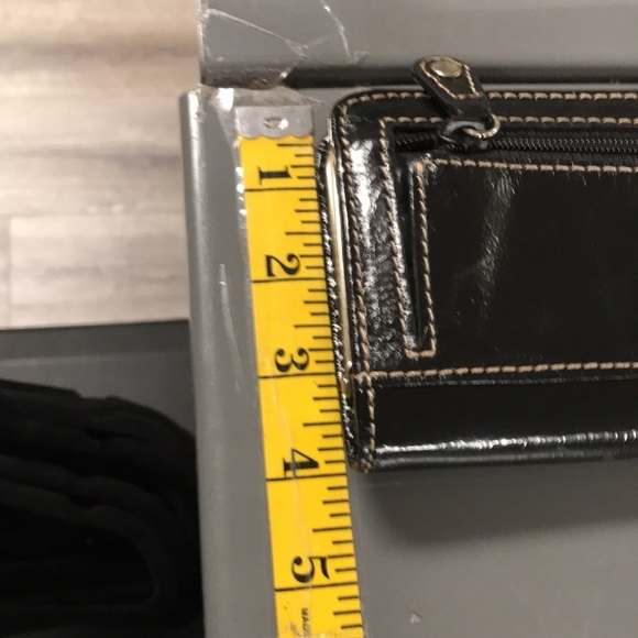 Net Fossil Executive Clutch Wallet - Picture 10 of 12